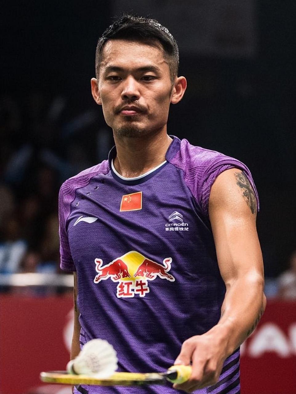 中国羽毛球队强势日本羽毛球队,陶菲克爆发神勇的简单介绍 中国羽毛球队强势日本羽毛球队,陶菲克爆发神勇的简单介绍