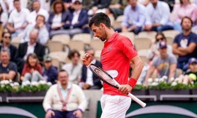 DB电竞下载-BRO横扫WBG，Gumayusi操刀奇招英雄翻盘激烈交锋入围赛，强势挺进下一轮的简单介绍