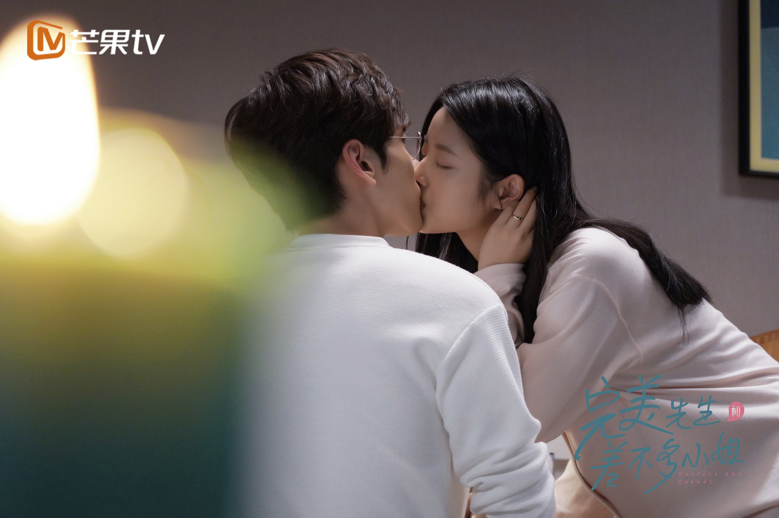 暗夜霓虹,当福登在F1引擎的咆哮中完成自我救赎