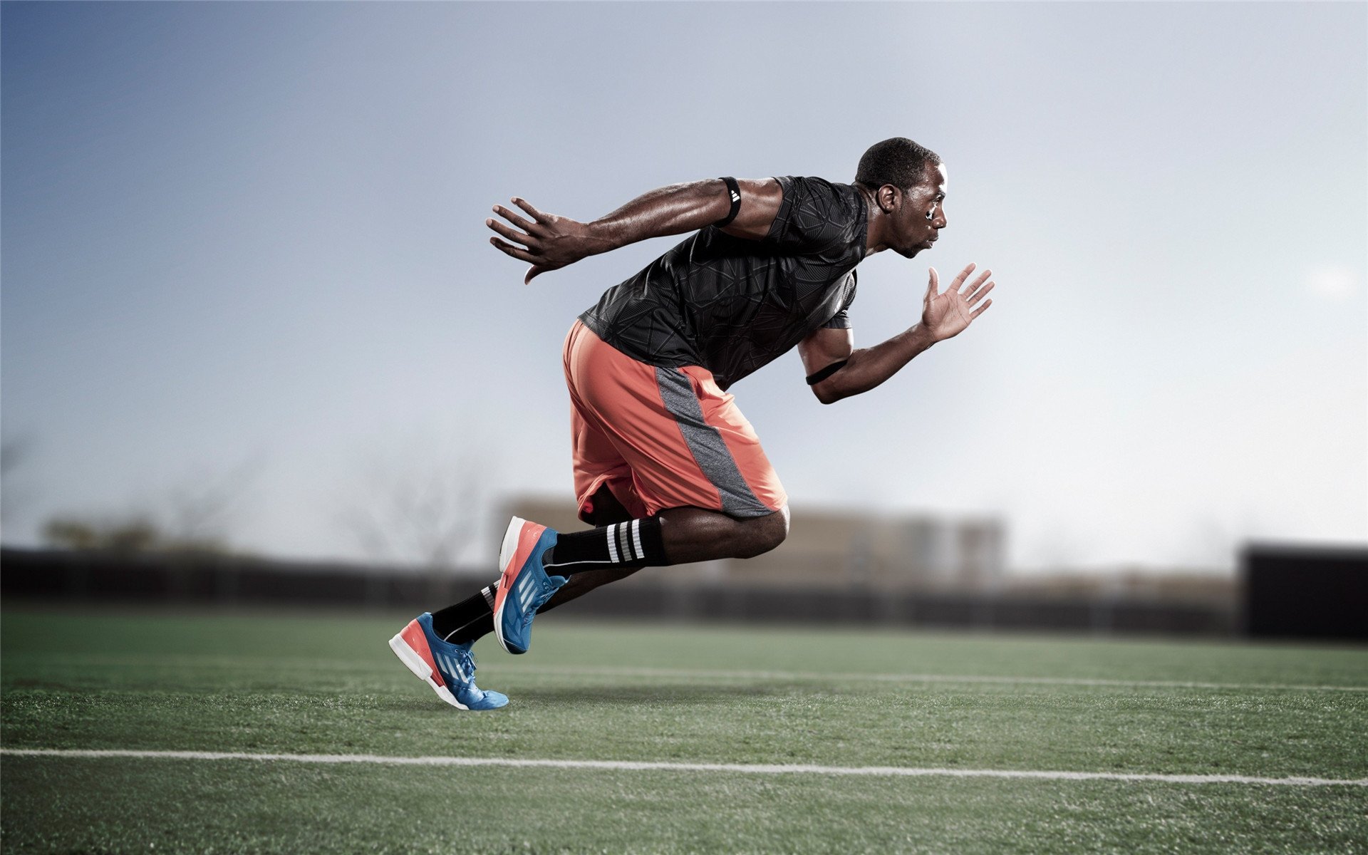 戈麦斯一锤定音，巴萨巅峰对决力克拉齐奥