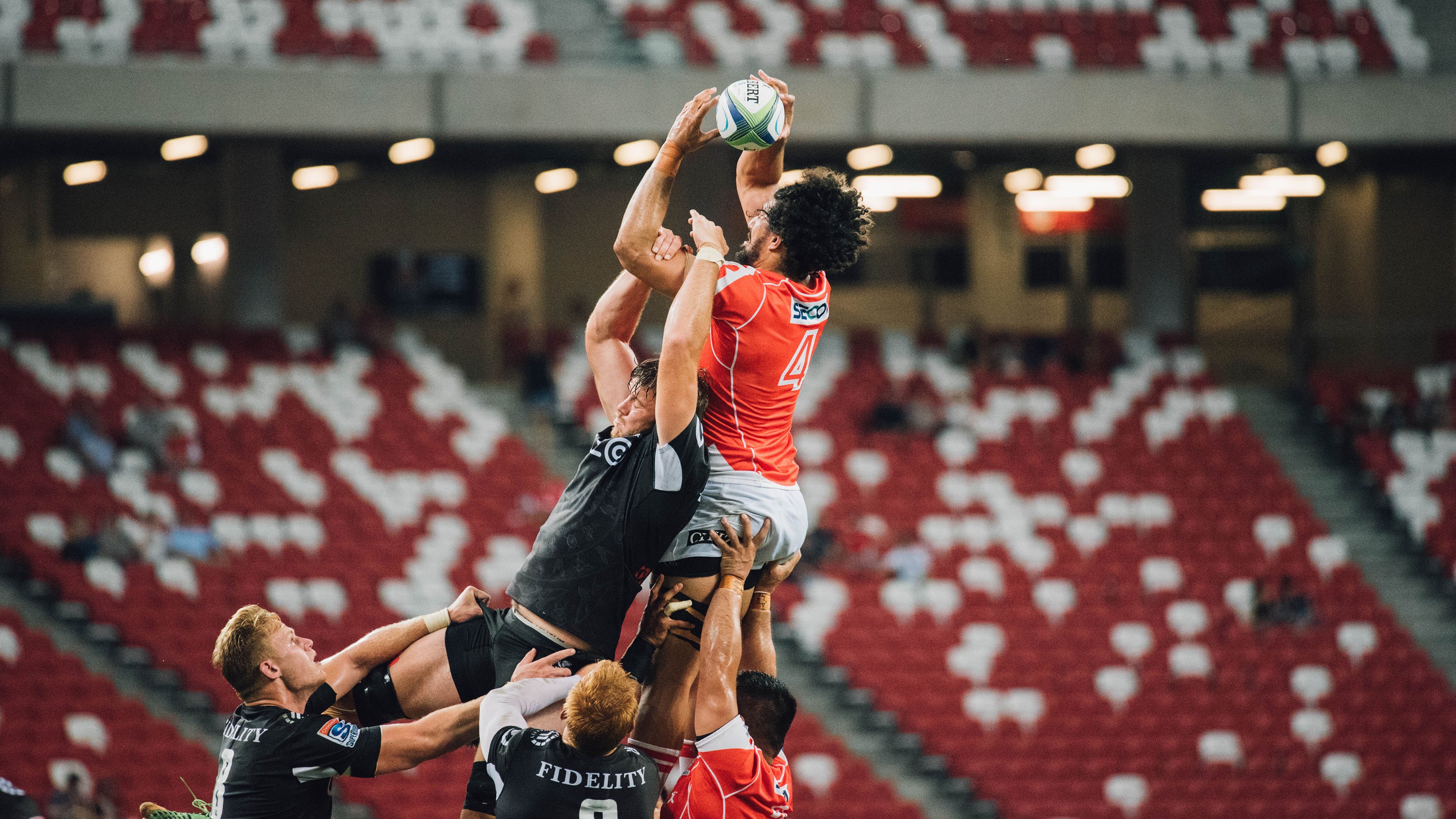 DB电竞平台-楚阿梅尼状态火热成关键先生,皇马借波兰争冠战经验锁定胜局