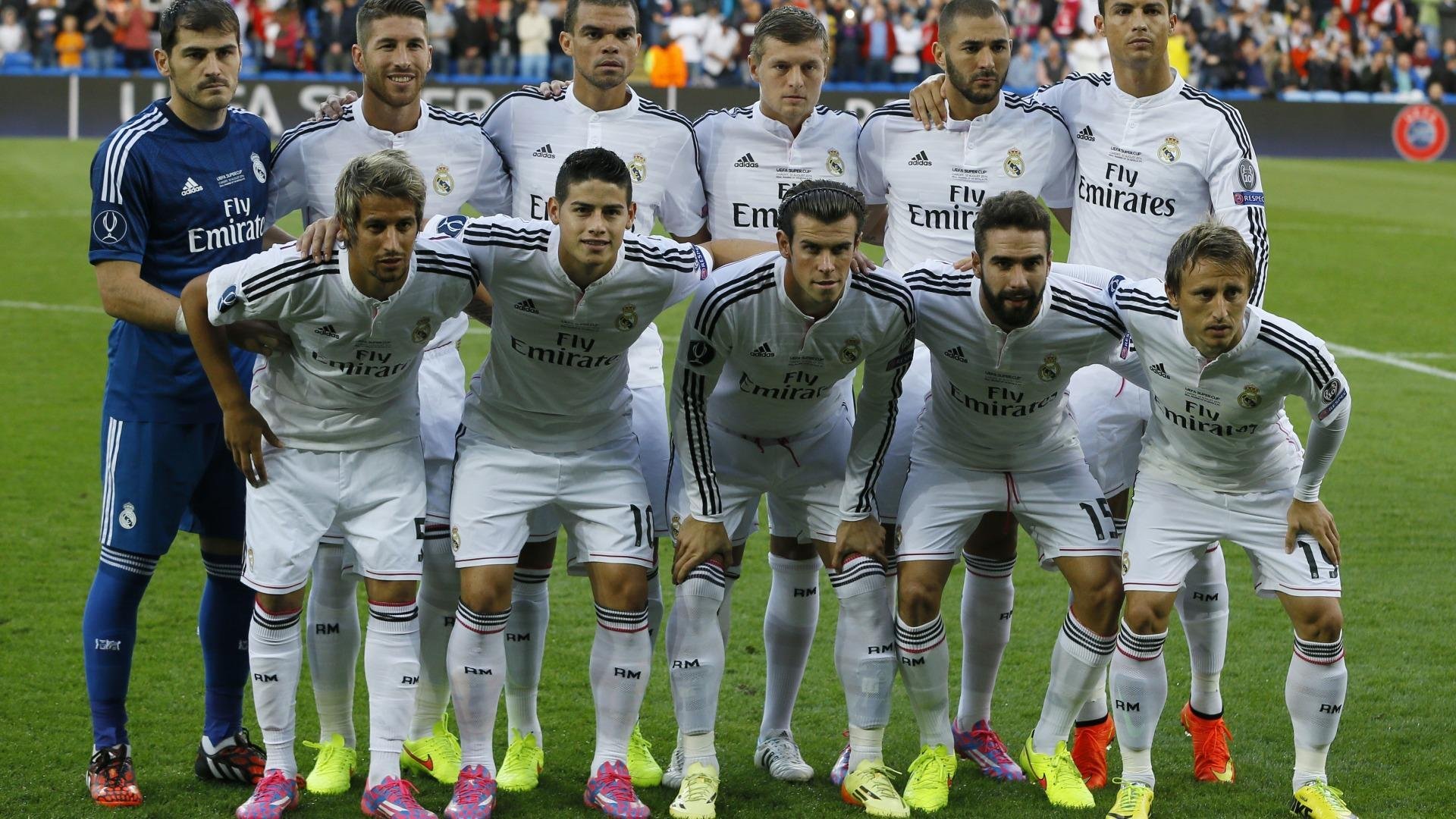 DB官网-维尼修斯攻防统治全场,尼日利亚全面压制阿根廷的战术启示